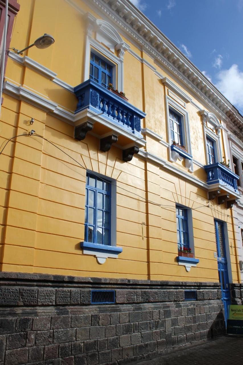 Hostal Café Tiana Latacunga Esterno foto